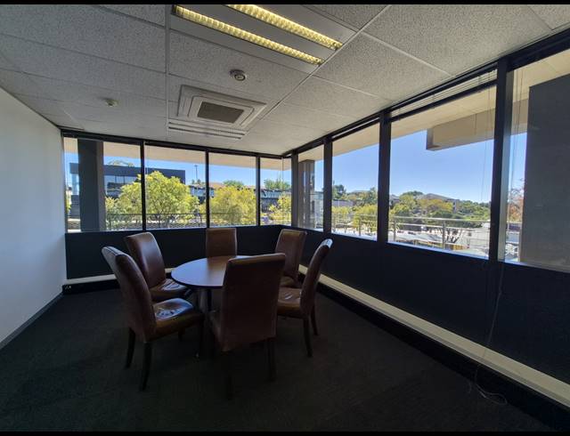 531M² OFFICE TO LET IN SANDTON CENTRAL